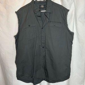 Harley Davidson Grey Button Up Vest  Skull on back Sz XL
